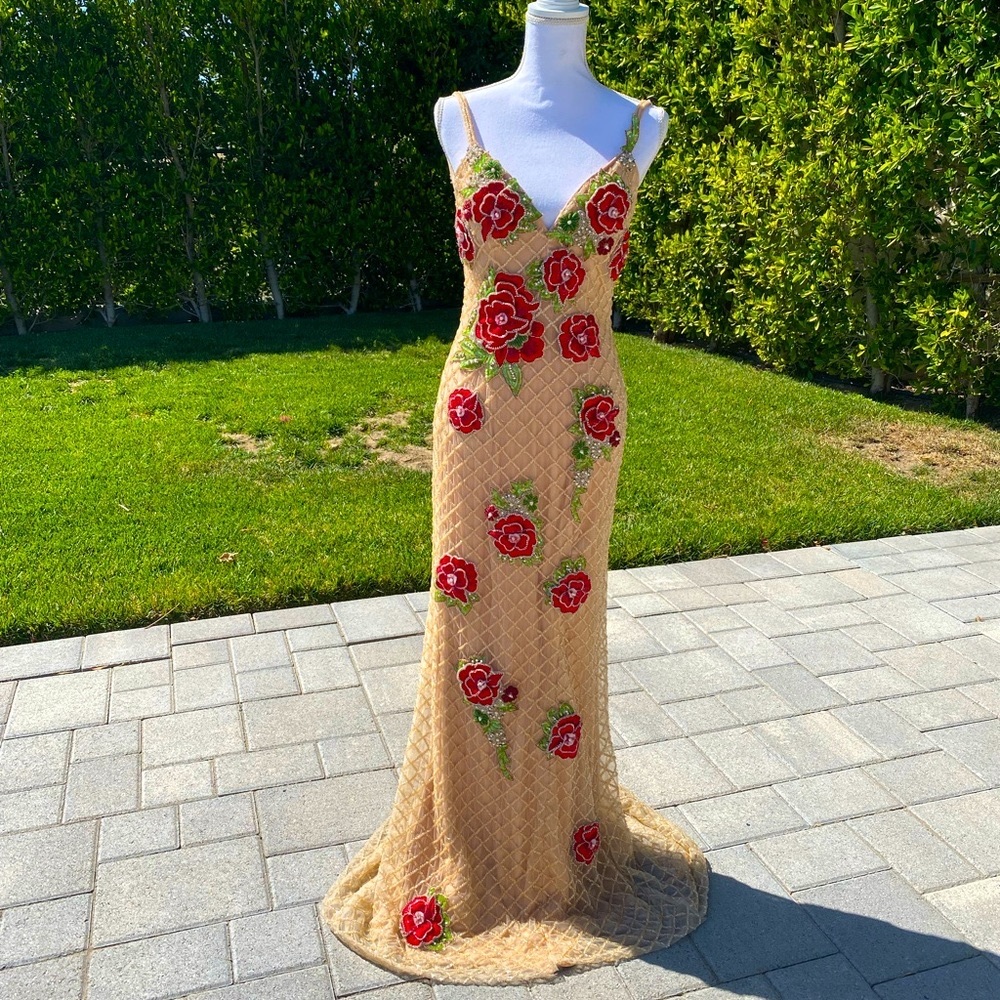 Stunning Jovani couture gown! Size 6